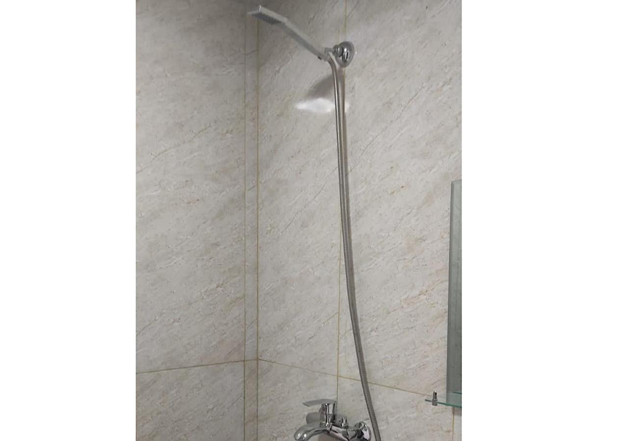 Hotel Lux Tbilisi Ngoại thất bức ảnh